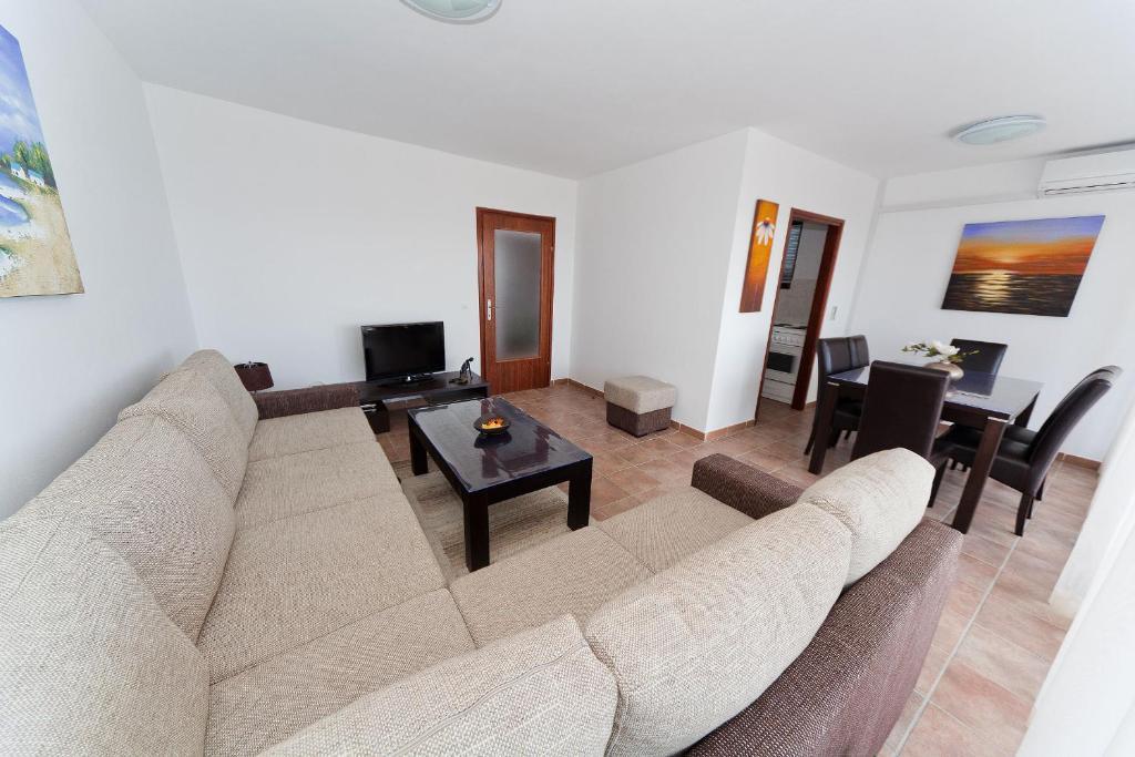 קריקווניצה Apartments Casa Bianca מראה חיצוני תמונה
