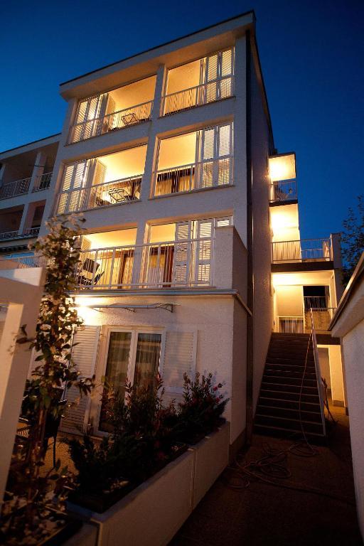 קריקווניצה Apartments Casa Bianca מראה חיצוני תמונה