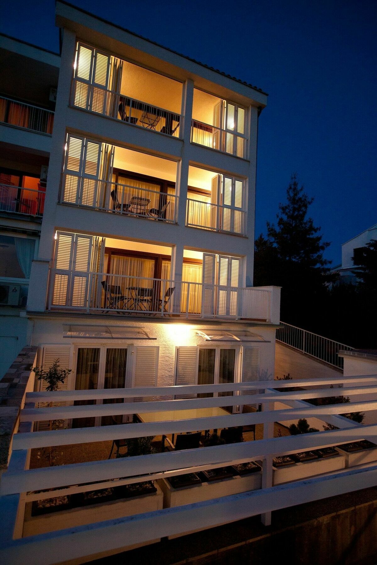 קריקווניצה Apartments Casa Bianca מראה חיצוני תמונה
